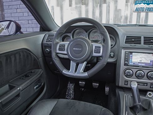 Used 2014 Dodge Challenger SRT8 w/ Harman/Kardon Audio Group image 17