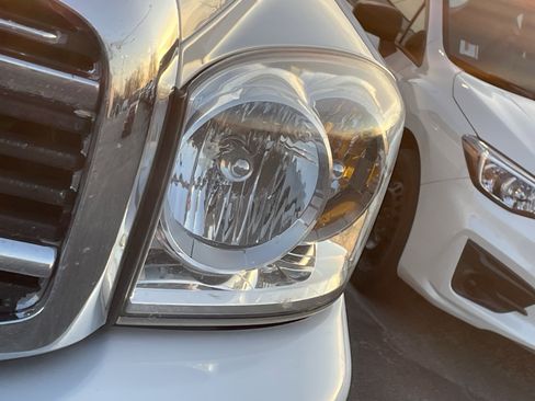 Used 2007 Dodge Ram 2500 Truck SLT image 8