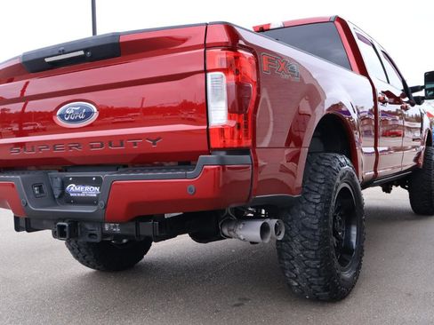 Used 2019 Ford F250 Lariat w/ Lariat Ultimate Package image 5