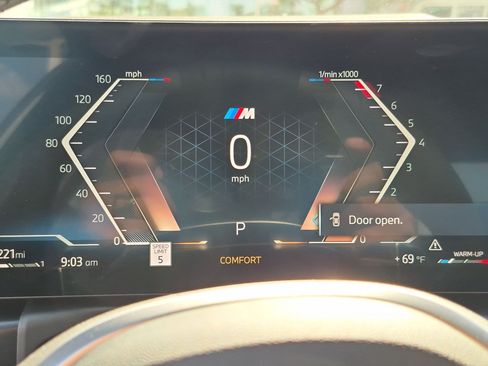 New 2026 BMW 330i Sedan w/ M Sport Package RWD image 21