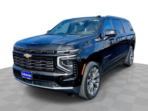 New 2026 Chevrolet Suburban High Country AWD/4WD image 1