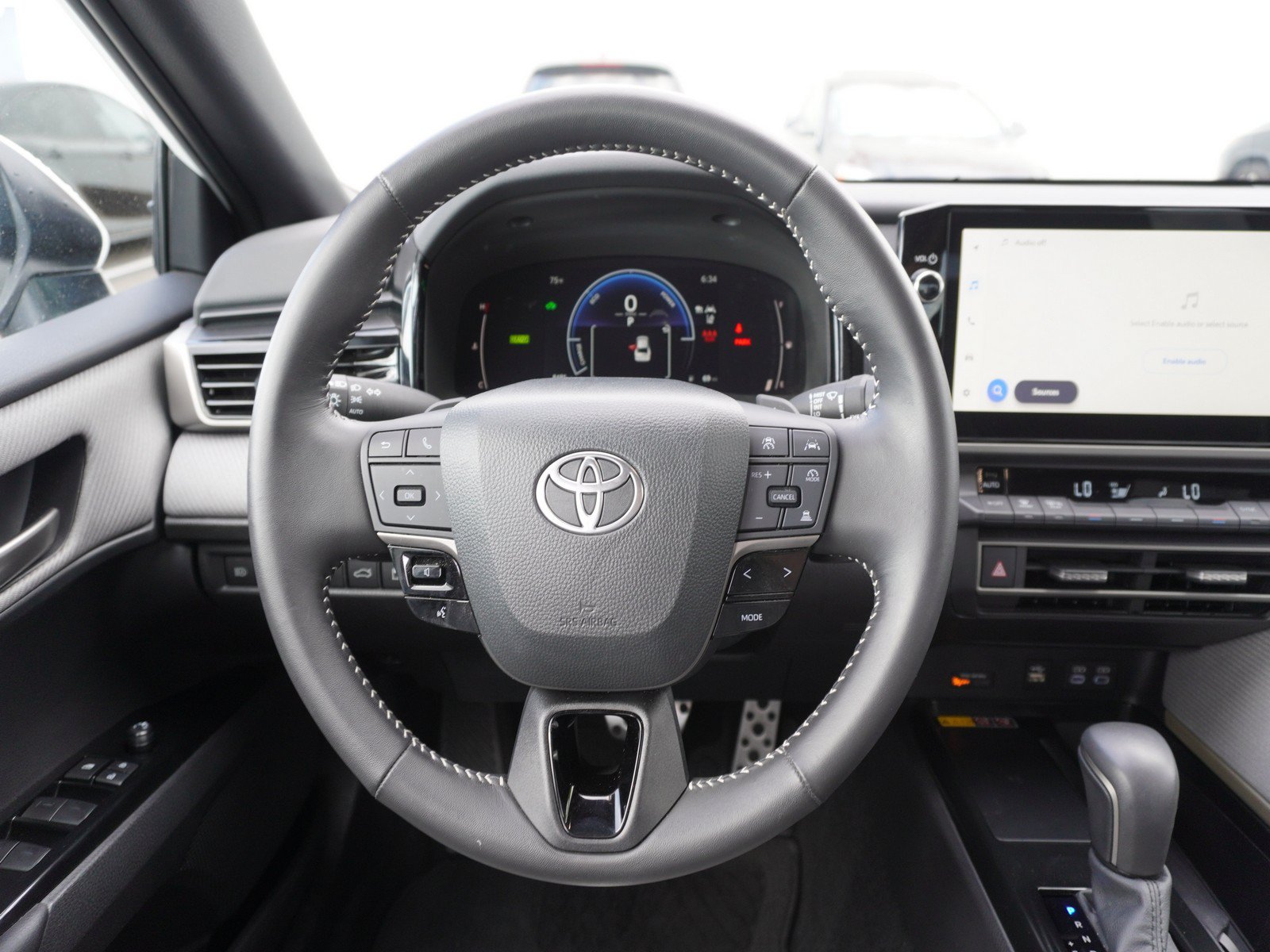 Used 2025 Toyota Camry SE w/ Multimedia Upgrade Package FWD image 14