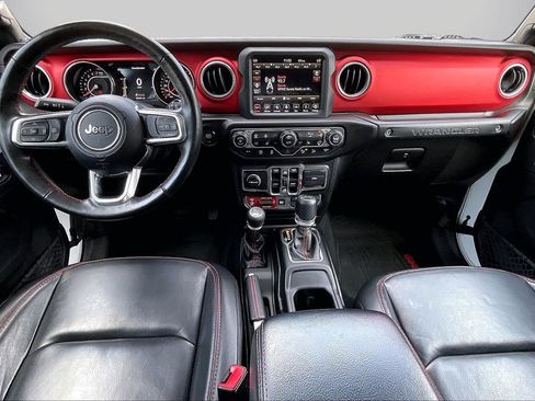 Certified 2018 Jeep Wrangler Unlimited Rubicon AWD/4WD image 15