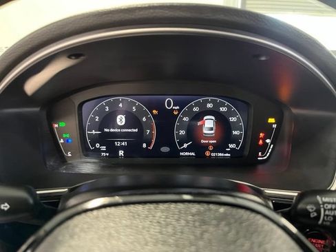 Used 2023 Honda Civic Touring image 25