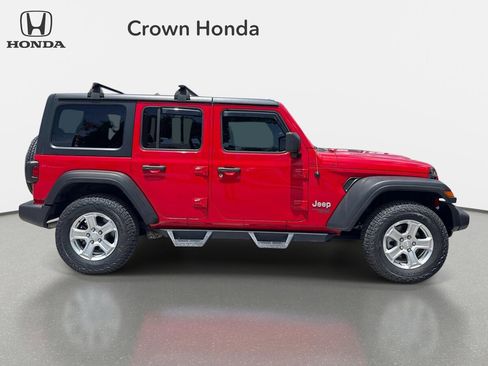 Used 2018 Jeep Wrangler Unlimited Sport S AWD/4WD image 5