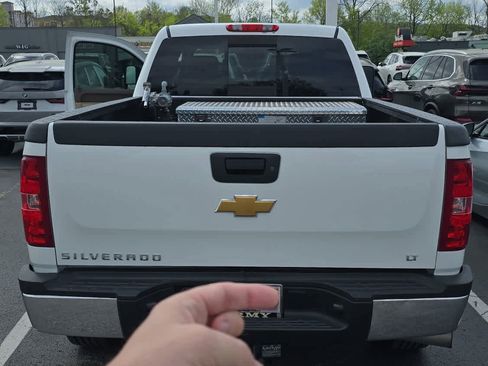 Used 2012 Chevrolet Silverado 2500 LT w/ Interior Plus Package AWD/4WD image 3