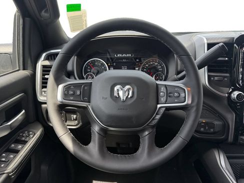 New 2026 RAM 2500 Big Horn AWD/4WD image 12
