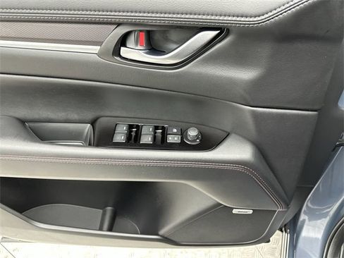 Used 2025 MAZDA CX-5 Carbon Edition image 13