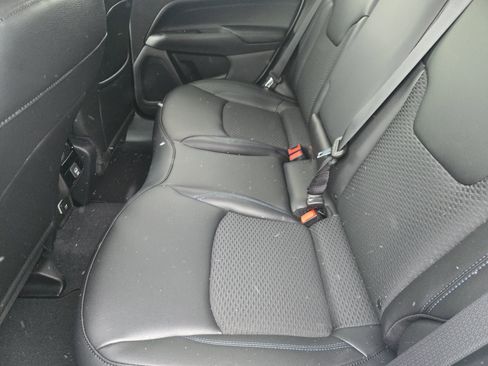 New 2026 Jeep Compass Latitude AWD/4WD image 19