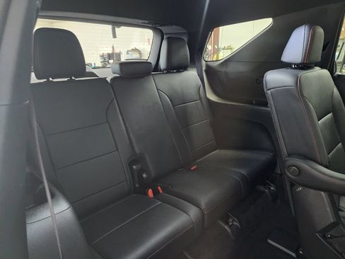 Used 2025 Chevrolet Traverse Z71 AWD/4WD image 31