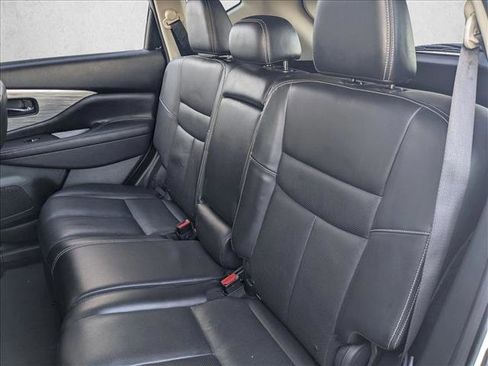 Used 2017 Nissan Murano SL w/ Cargo Package image 19