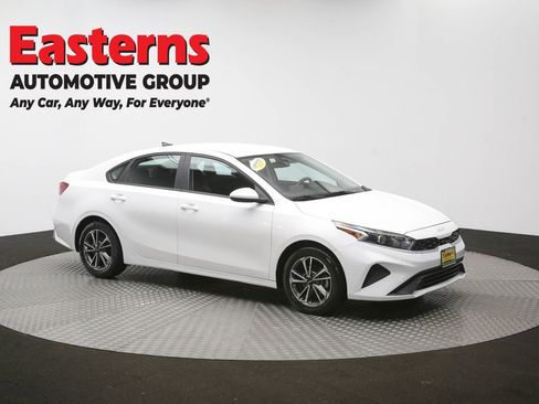 Used 2023 Kia Forte LXS FWD image 47