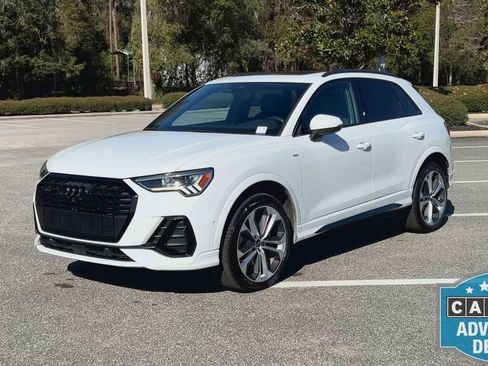 Used 2021 Audi Q3 2.0T Premium Plus w/ Premium Plus Package image 4