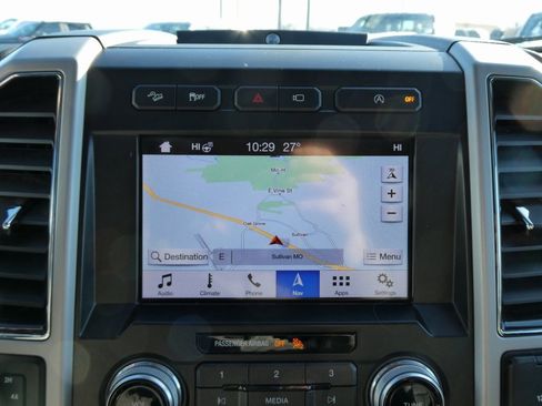 Used 2019 Ford F150 Lariat w/ Equipment Group 502A Luxury image 32