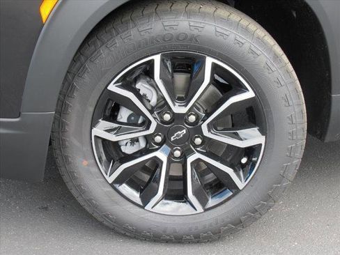 New 2026 Chevrolet TrailBlazer ACTIV w/ Convenience Package image 8