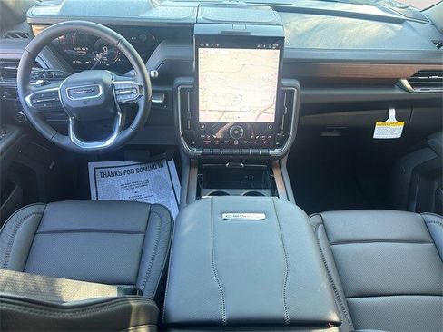 New 2026 GMC Yukon Denali image 10