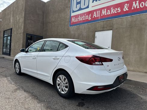 Used 2020 Hyundai Elantra SE w/ Cargo Package (C1) FWD image 8