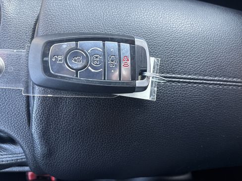 Used 2019 Ford Mustang Premium RWD image 32
