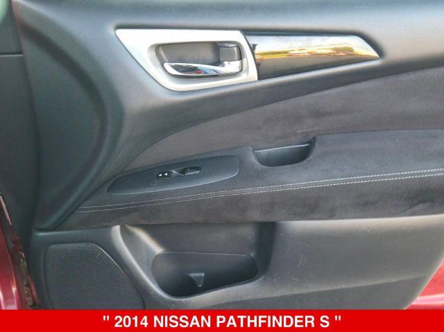 Used 2014 Nissan Pathfinder S AWD/4WD image 33