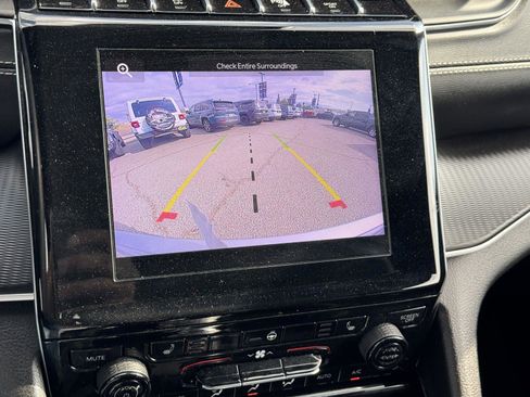 Used 2023 Jeep Grand Cherokee Altitude AWD/4WD image 20