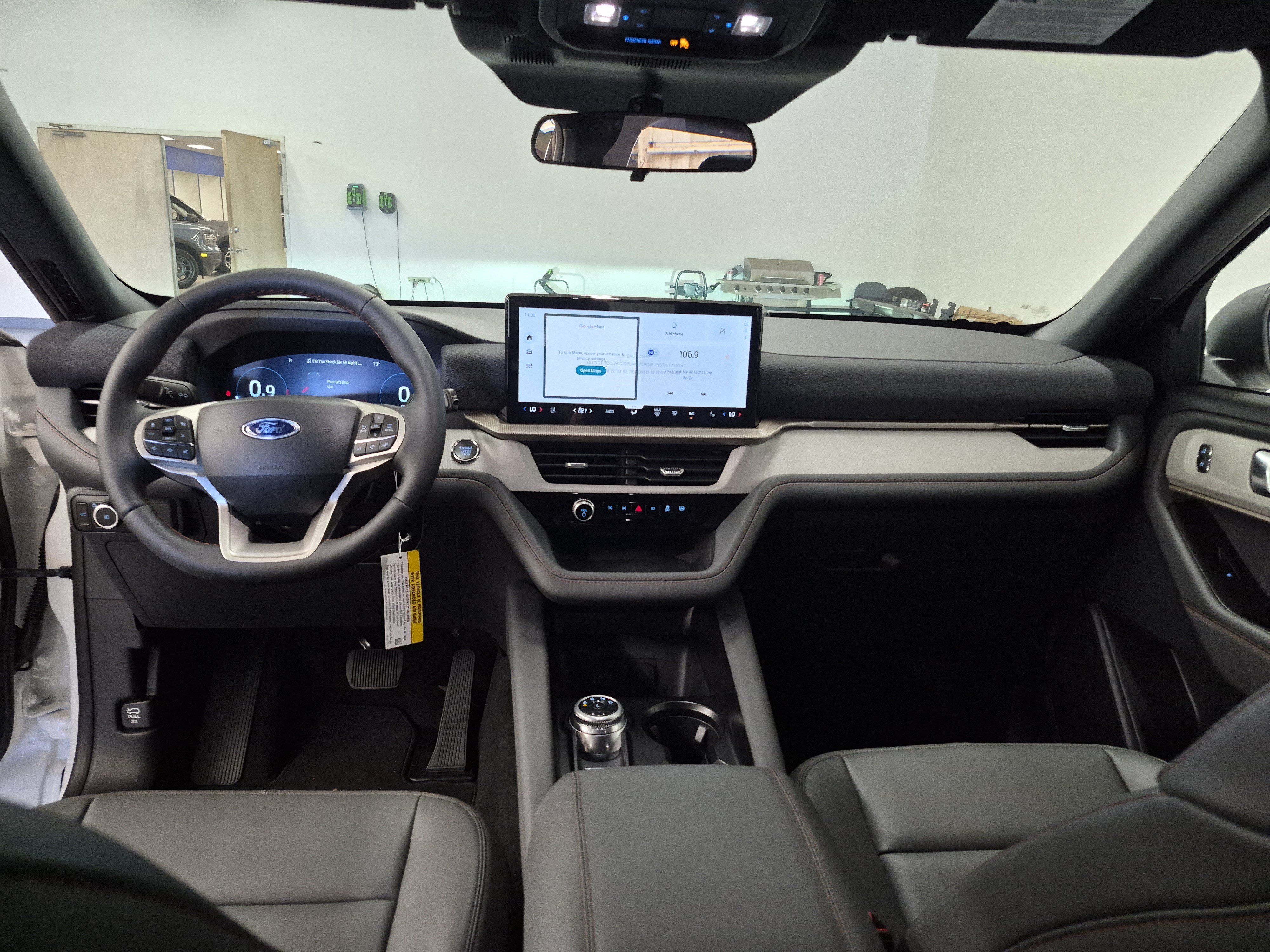 New 2027 Ford Explorer Active w/ Active Comfort Package RWD image 19