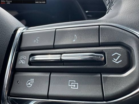 New 2027 GMC Terrain Elevation w/ Elevation Premium Package FWD image 9