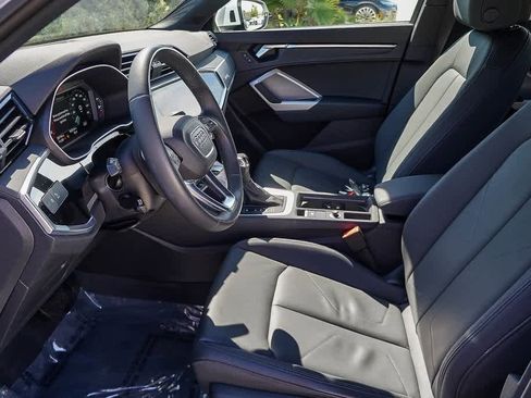 Used 2023 Audi Q3 2.0T Premium w/ Convenience Package image 20