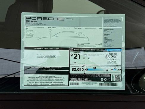 New 2025 Porsche Macan image 26