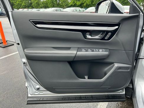 Used 2026 Honda CR-V EX-L image 19