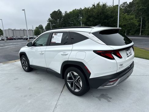 Used 2025 Hyundai Tucson SEL FWD image 31