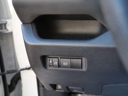 Certified 2025 Toyota RAV4 LE image 27