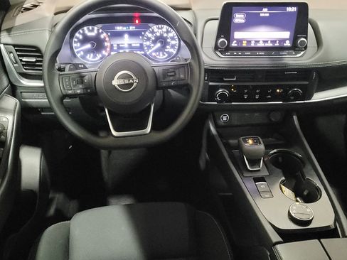 Used 2023 Nissan Rogue S AWD/4WD image 22