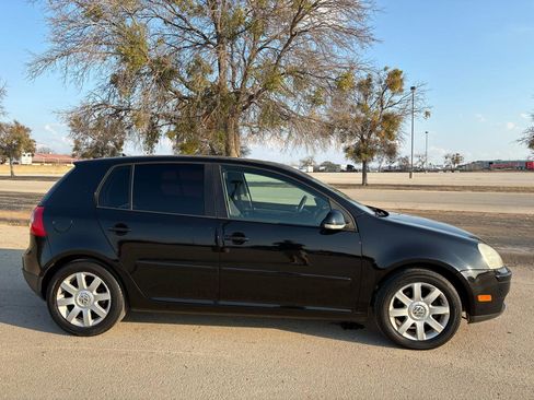 Used 2006 Volkswagen Rabbit 4-Door image 39