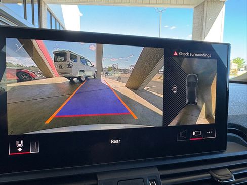 Used 2022 Audi Q5 2.0T Premium Plus image 14