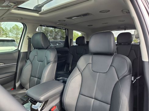 New 2025 Kia Telluride EX image 23