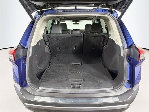 Used 2023 Nissan Rogue SL w/ SL Premium Package AWD/4WD image 27