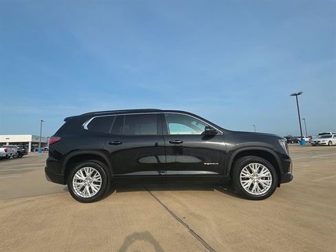 Used 2024 GMC Acadia Elevation FWD image 4
