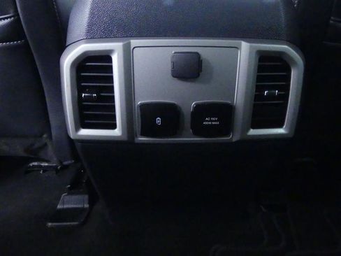 Used 2022 Ford F350 Lariat w/ Lariat Ultimate Package image 22