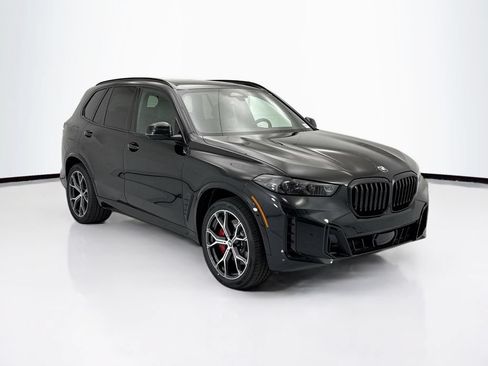Used 2026 BMW X5 xDrive40i w/ M Sport Package AWD/4WD image 3