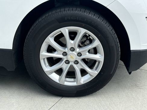 Used 2021 Chevrolet Equinox LS w/ LS Convenience Package FWD image 11