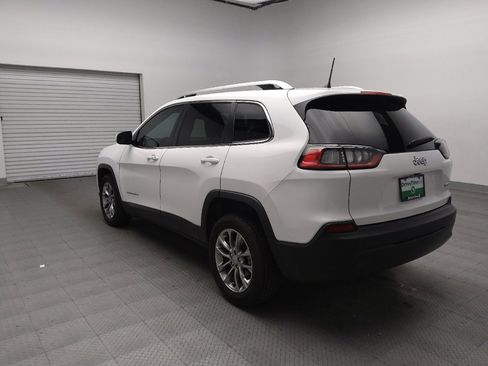 Used 2020 Jeep Cherokee Latitude Plus image 5