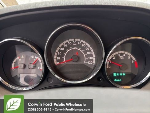 Used 2010 Dodge Caliber SXT image 15