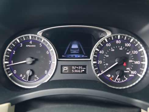 Used 2020 INFINITI QX60 Luxe w/ Essential Package FWD image 19