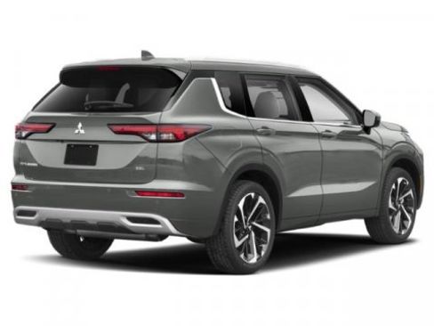 Used 2022 Mitsubishi Outlander SEL image 2