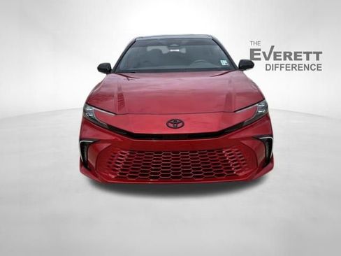 Used 2025 Toyota Camry XSE image 2