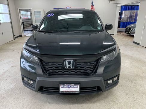 Used 2019 Honda Passport Sport image 12