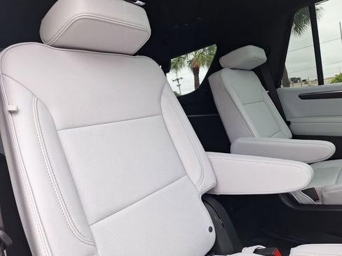 Used 2025 Chevrolet Tahoe Premier w/ Sun And Tow Package image 29