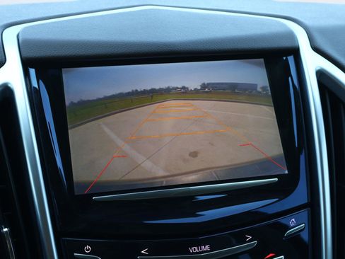 Used 2016 Cadillac SRX Luxury w/ Driver Awareness Package image 34