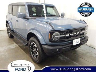 New 2025 Ford Bronco Outer Banks