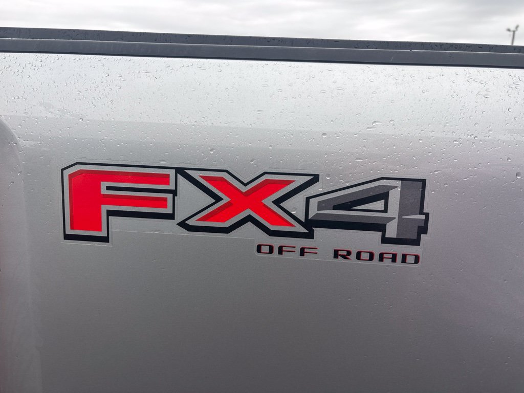 Used 2024 Ford F250 XL AWD/4WD image 5